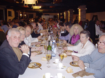 Cena de confraternización